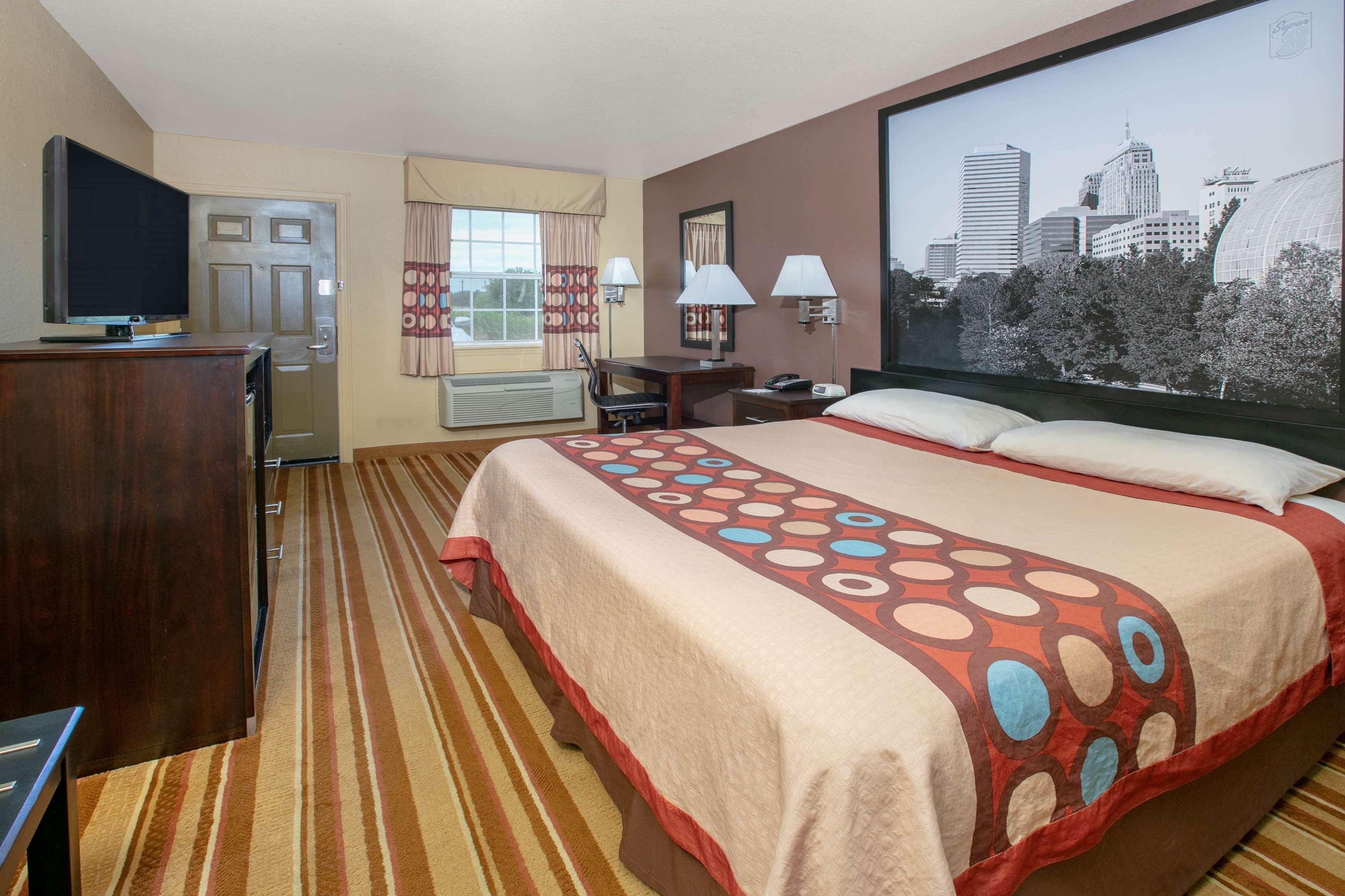 Super 8 By Wyndham Big Cabin/Vinita Area Exterior photo